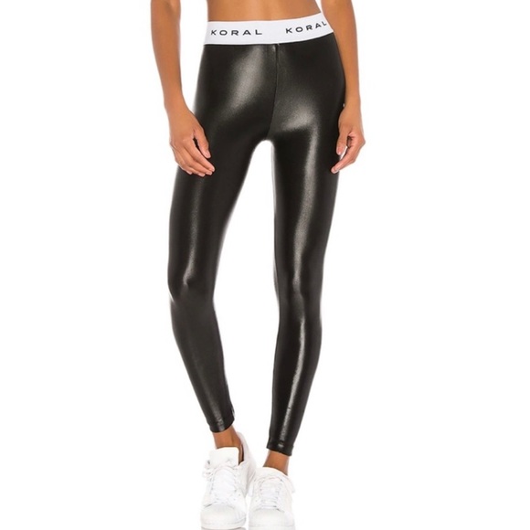 NWOT KORAL x PELETON Black Aden Infinity Legging w. Minor Flaw - Picture 1 of 14